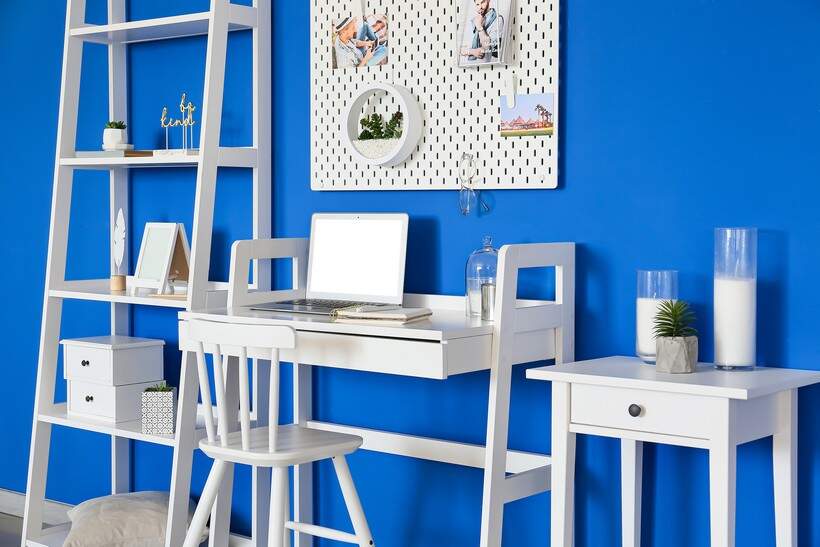 Pegboard no escritório. Pegboard no escritório.
