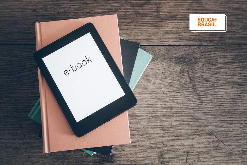 Livros e e-books para estudar. Livros e e-books para estudar.