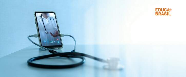 Sancionada lei que autoriza telemedicina no Brasil.