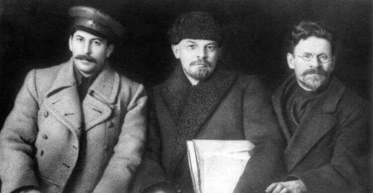 Lenin e Revolução Russa - História Enem | Educa Mais Brasil