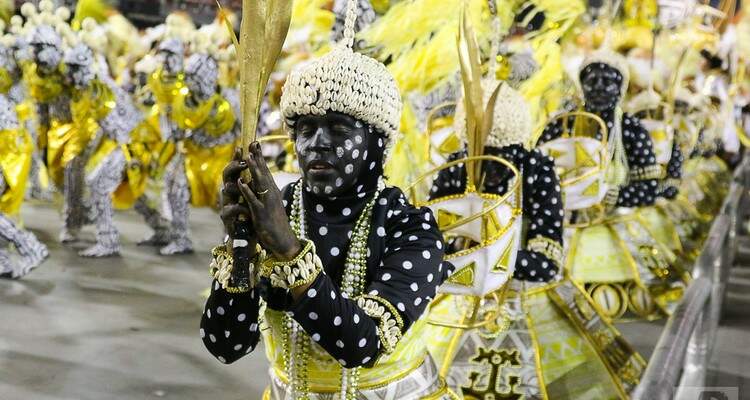 Personagem de uma escola de samba. Personagem de uma escola de samba.