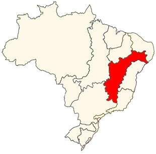 Mapa do Brasil sinalizado de vermelho a região da bacia do São Francisco.
