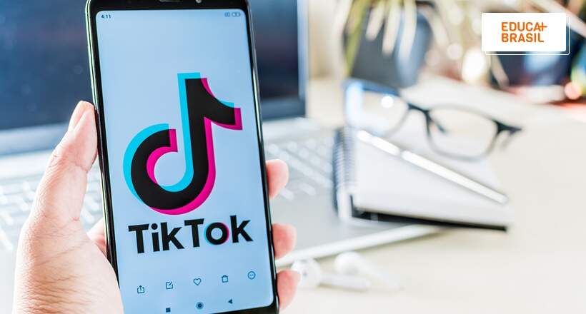 4 perfis no TikTok para praticar o inglês de forma gratuita