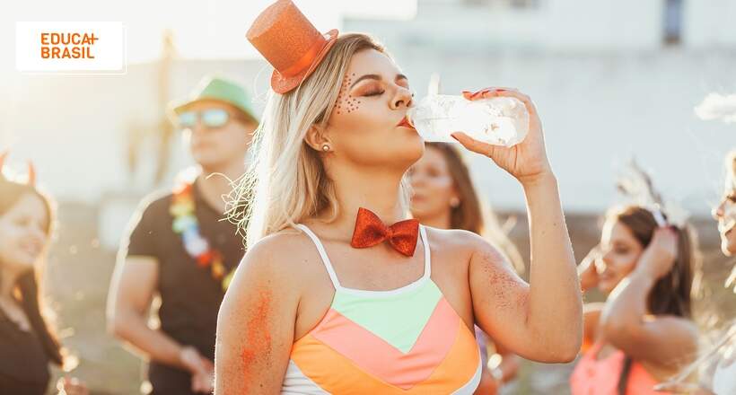 Carnaval 2024: 5 dicas para evitar a exaustão térmica durante a folia