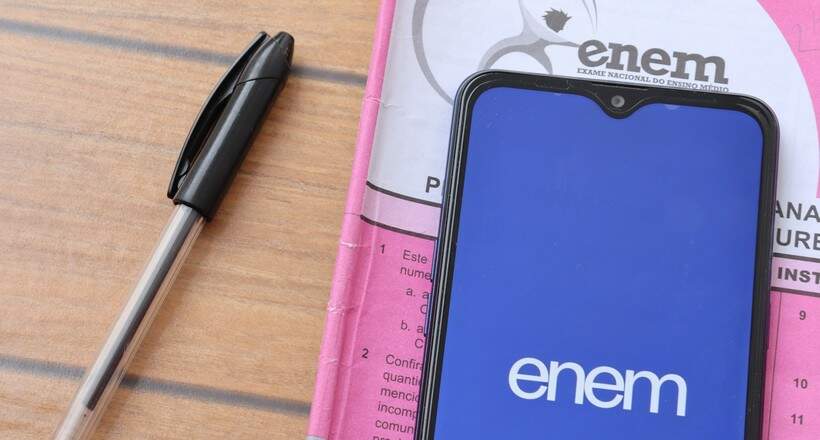 Como aproveitar os últimos dias antes do Enem para estudar redação e matemática?