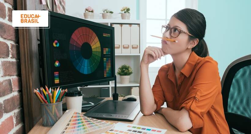 Como é o curso da EBAC de Design de Interiores