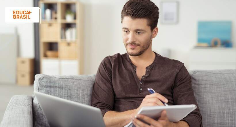 Como fazer um bom currículo para vaga de técnico em Enfermagem?