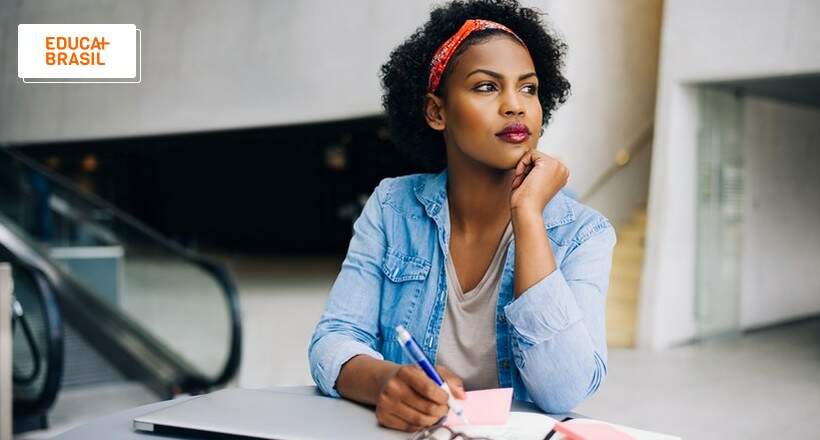 Conheça 5 motivos para investir no curso técnico em Recursos Humanos