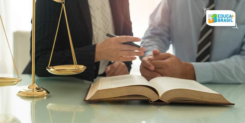 Conheça as graduações com os maiores números de inscritos no Enade 2018