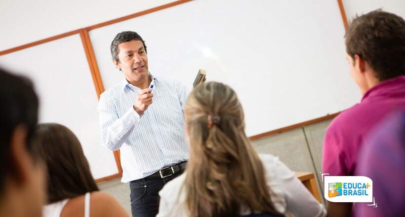 Cresce número de mestres e doutores na educação superior