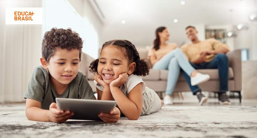 Crianças e tecnologia: como construir uma relação equilibrada?