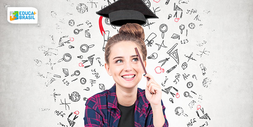 Curso de Administração é da área de exatas ou de humanas?