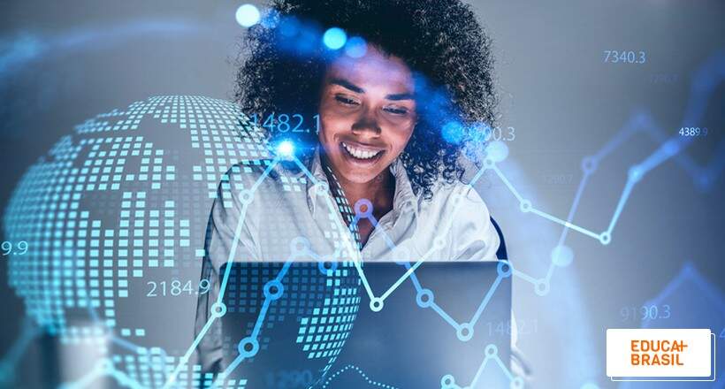 Curso de programação gratuito para mulheres negras, trans e travestis