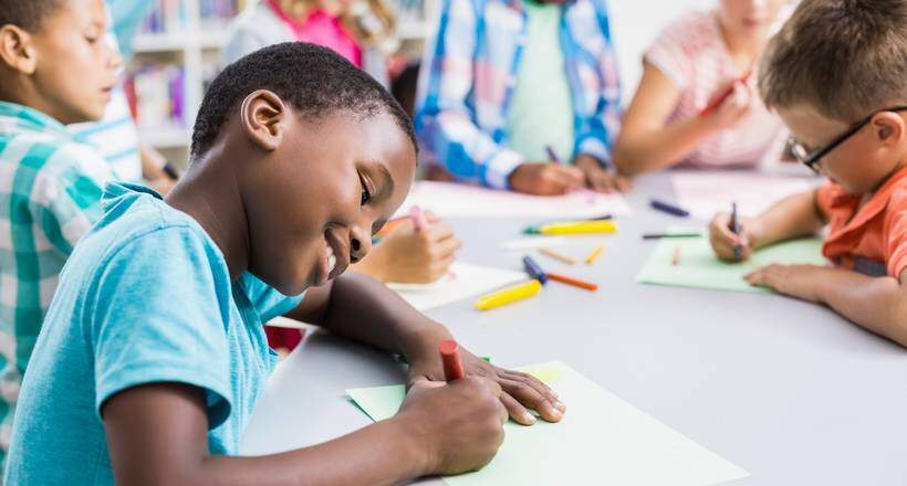 Desenhar melhora memória e aprendizado, aponta estudo