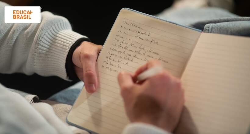 Dia Mundial da Poesia: uma celebração à arte das palavras
