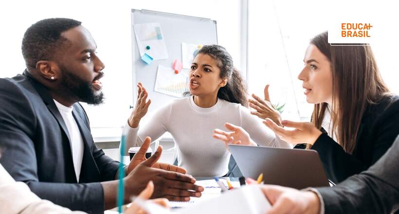 Discussões políticas na empresa: 5 dicas de como agir | Educa Mais Brasil