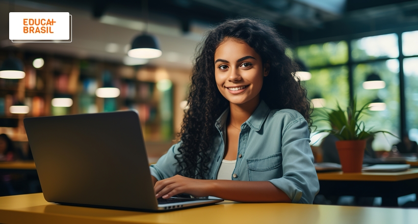 Embaixada dos EUA oferece curso gratuito online para meninas brasileiras