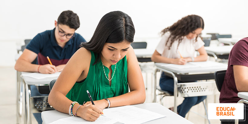 Encceja 2020: candidatos maiores de 18 anos podem tentar diretamente o ensino médio