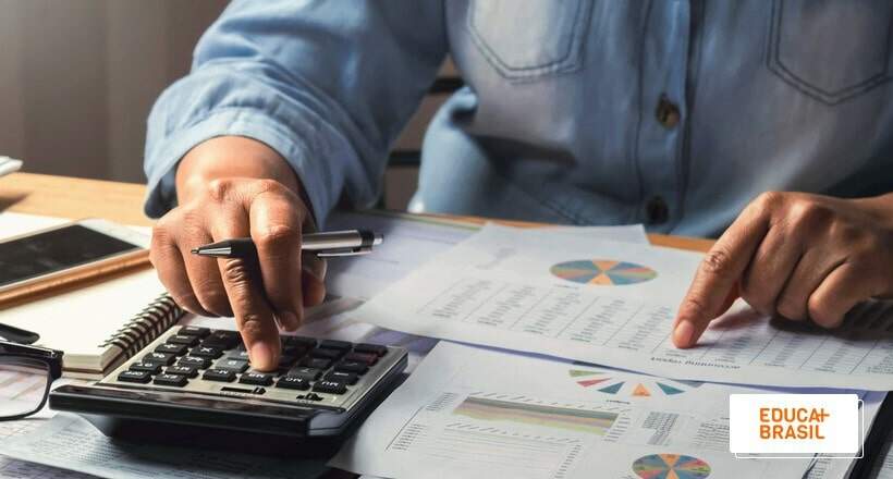 Entenda como é o curso de Ciências Contábeis da UCAM