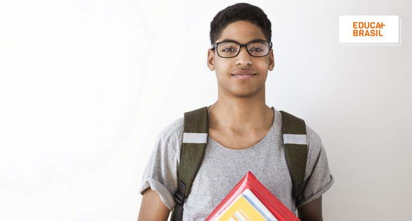 Evasão escolar tem aumento no Ensino Médio; conheça os motivos