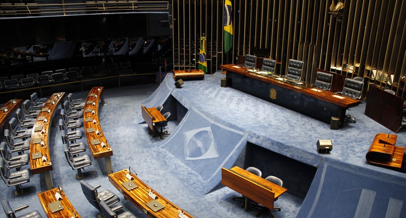 Fim da escala 6x1 entra em nova etapa de votação no Senado