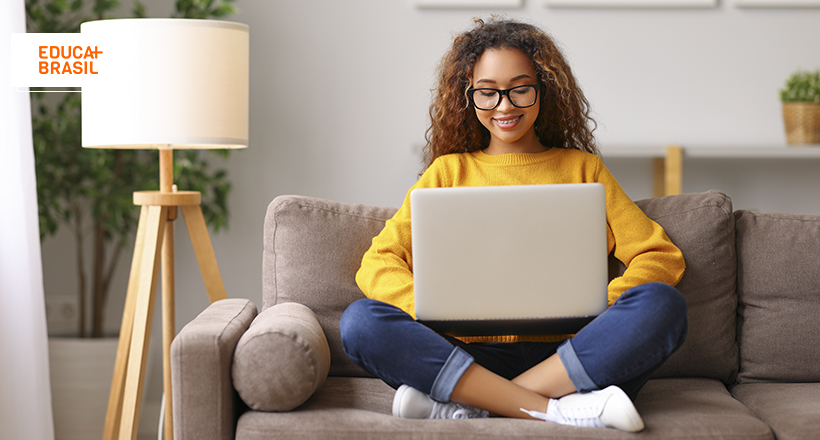 Intercâmbio virtual: confira motivos para viajar sem sair do lugar