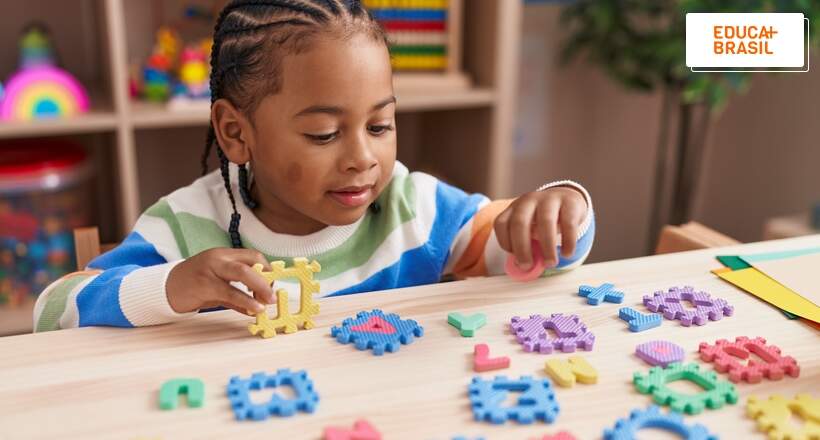 Jogos de linguagem para enriquecer o vocabulário das crianças