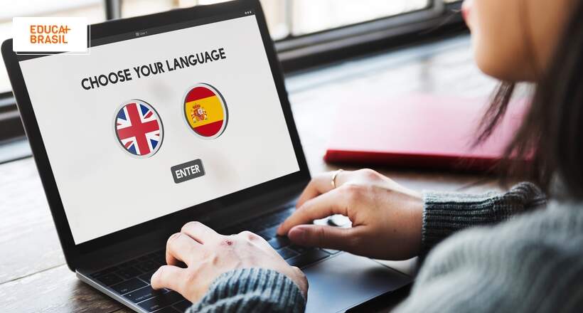 MEC abre vagas para cursos gratuitos de inglês e espanhol a distância