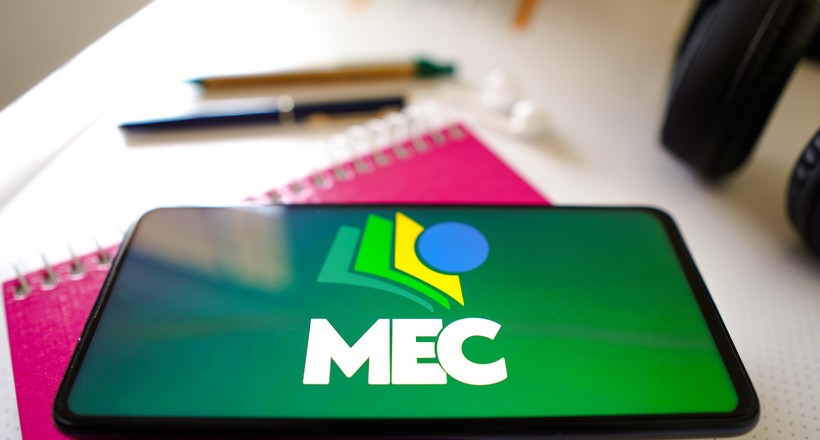 MEC Enem terá novos simulados e questões para a reta final de preparação