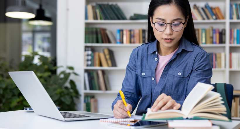 Melhores cursos online e gratuitos para turbinar o currículo