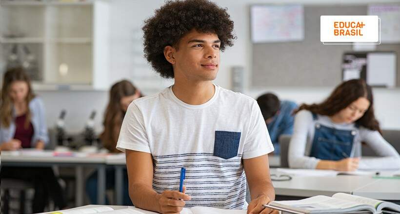 O que é pré-vestibular social?
