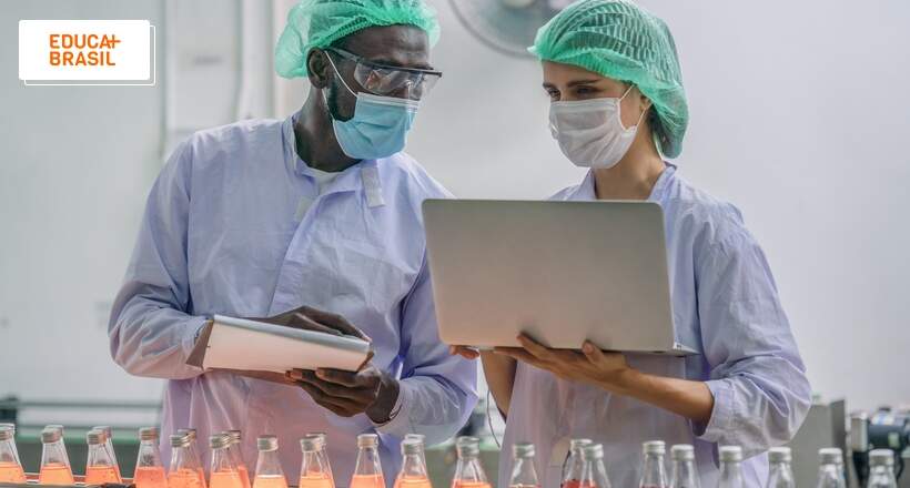 O que faz o farmacêutico na indústria de alimentos?