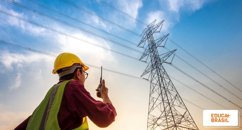 Onde cursar Engenharia Elétrica com bolsa de estudo?