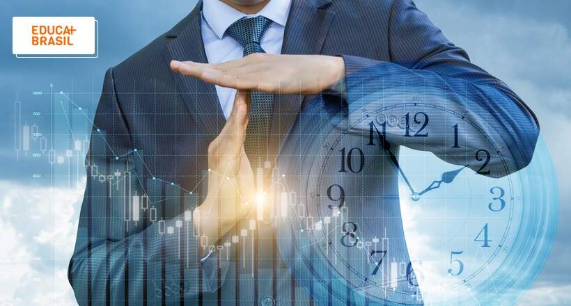 Pausa na carreira: como se organizar para voltar ao mercado de trabalho?