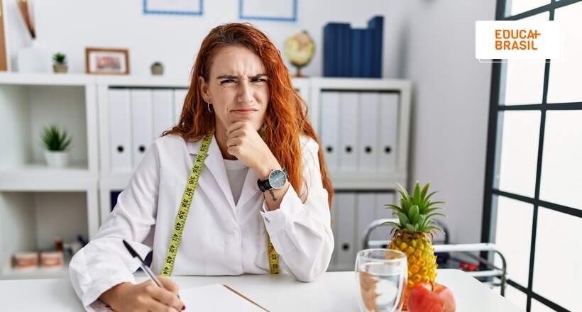 Perguntas sobre Nutrição: veja algumas dúvidas relacionadas ao curso