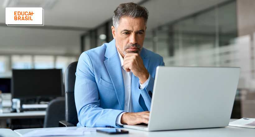 Profissionais acima dos 50 anos são mais fiéis ao emprego, aponta pesquisa