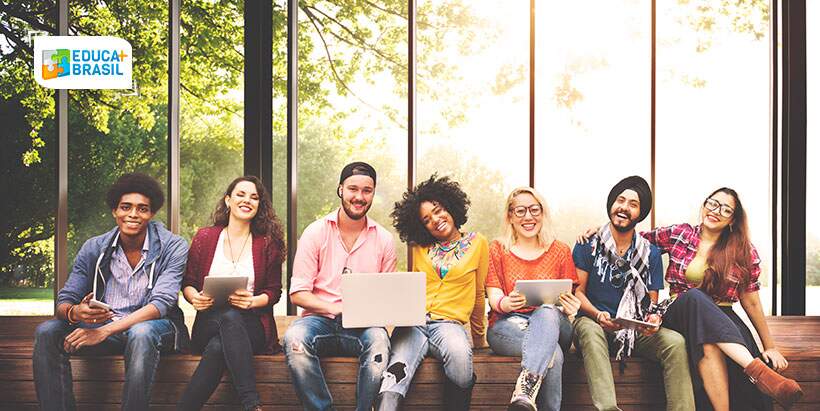 Quais opções de idiomas estão disponíveis na prova de língua estrangeira do Enem?