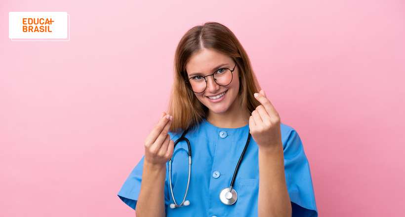 Quanto custa a mensalidade do curso de Enfermagem em 2025?
