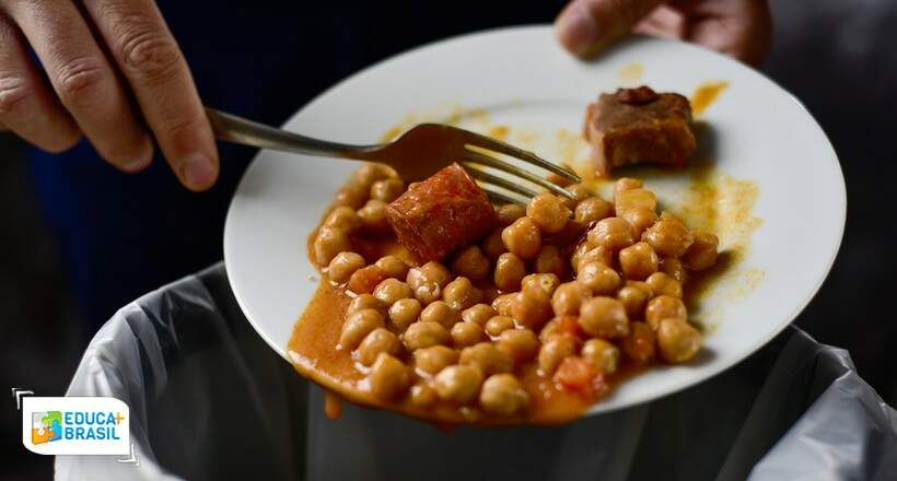 Quase 37 milhões de toneladas de alimentos são desperdiçados no Brasil por ano