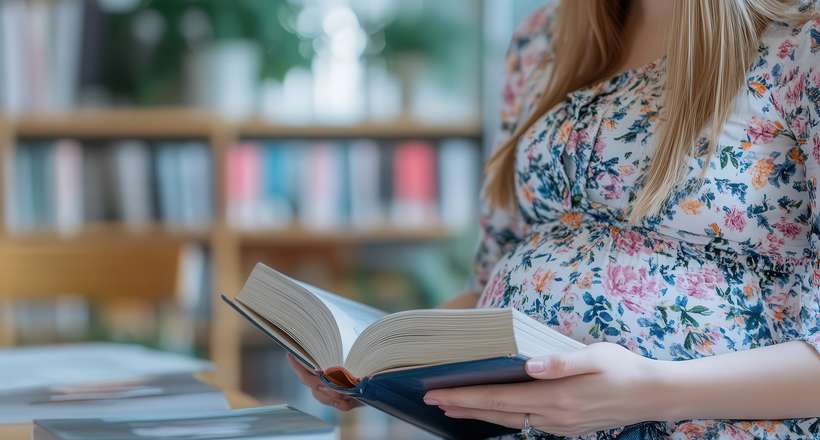 Quase metade das mães já trancou ou abandonou a faculdade