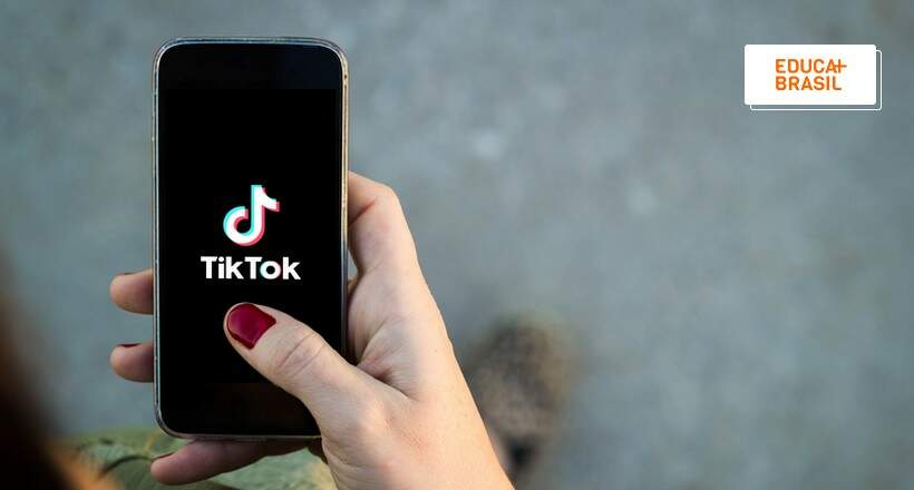 Redação Enem 2021: Brasil Escola e TikTok preparam live para auxiliar estudantes