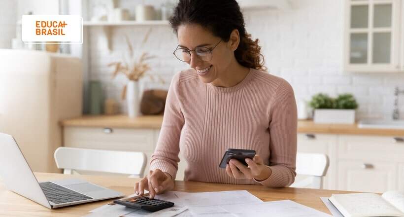 Saiba tudo sobre a área de administração financeira
