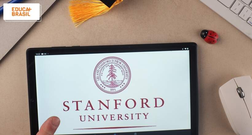 Stanford University oferta cursos gratuitos com tradução para o português