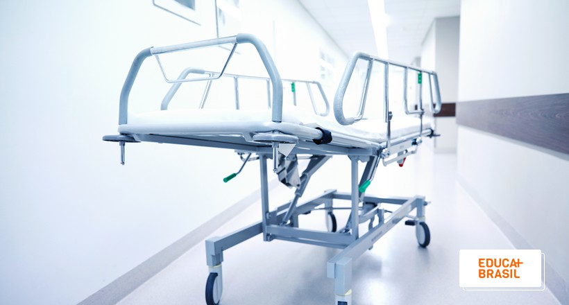 UniFTC faz doações de macas à Unidade de Saúde em Sergipe