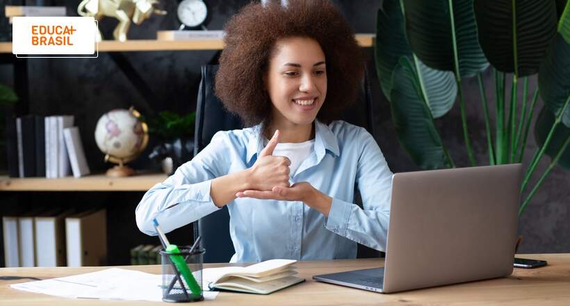 USP disponibiliza curso de Libras 100% online e gratuito