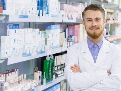 TÉCNICO EM FARMÁCIA